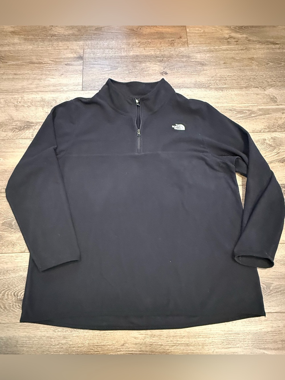 The North Face Women’s Black Quarter-Zip Fleece Pullover
